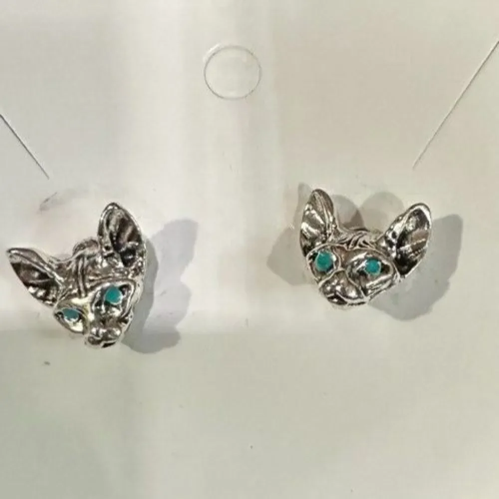 Cat Womens Earrings Silver Post Green Eyes Hairless Cats Kitten Heads NEW
